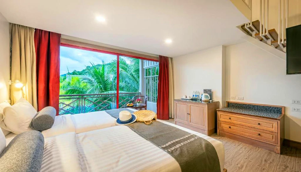 هتل چادا تای ویلیج